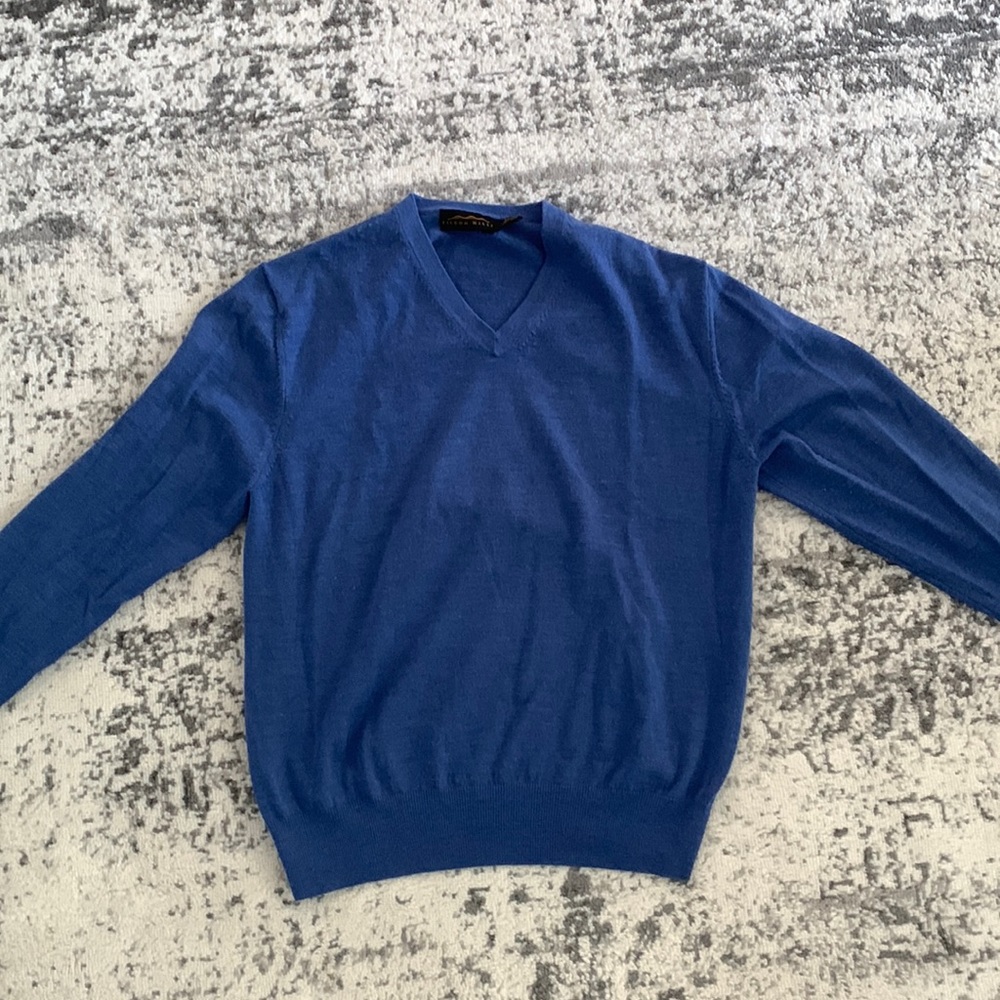 Eildon Hills 100% extra fine Marino wool sweater
